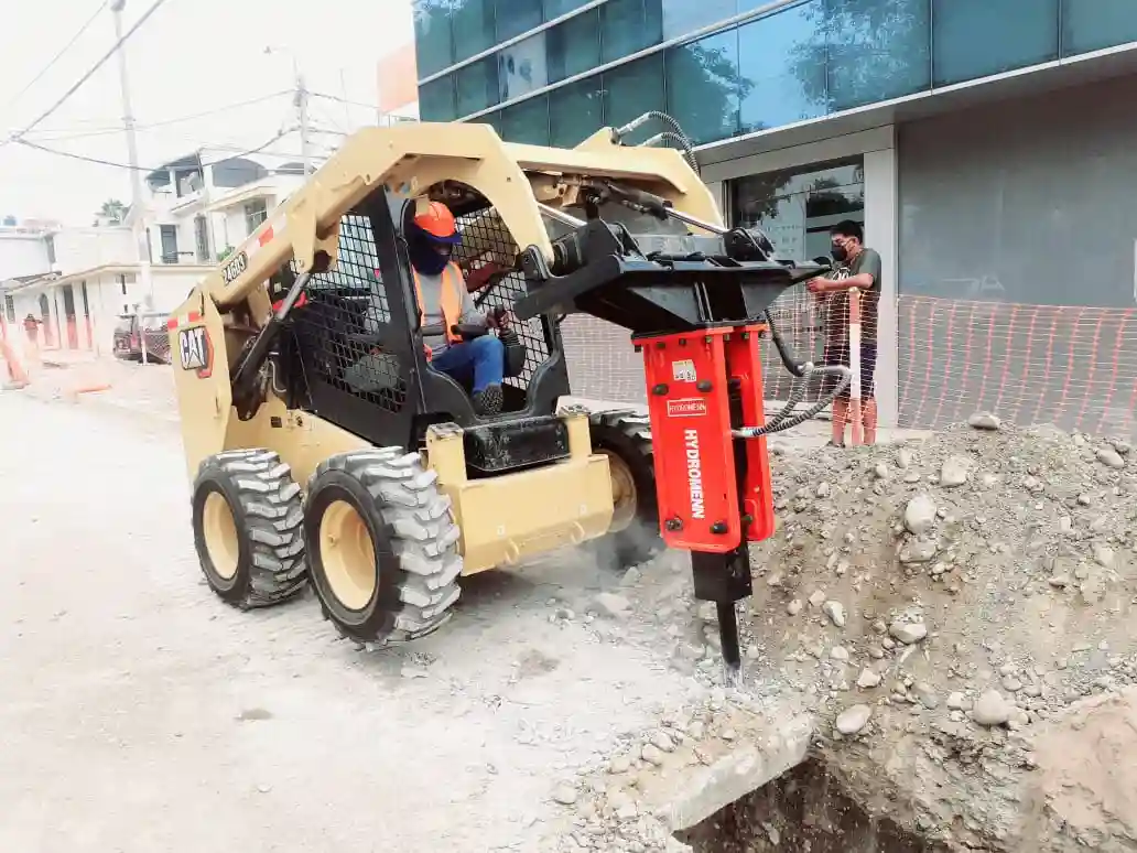 LC350 en obra